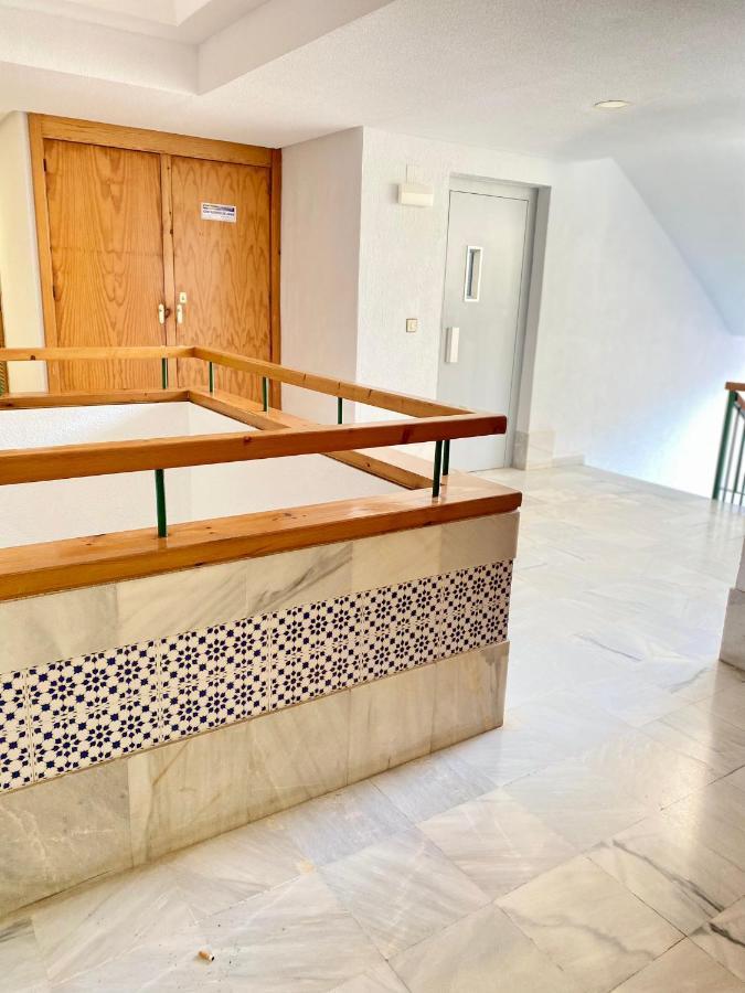 Studio Apartment Santana Habaneras - 18 At Beach With Garage, Pool And Lift Torrevieja Exterior photo