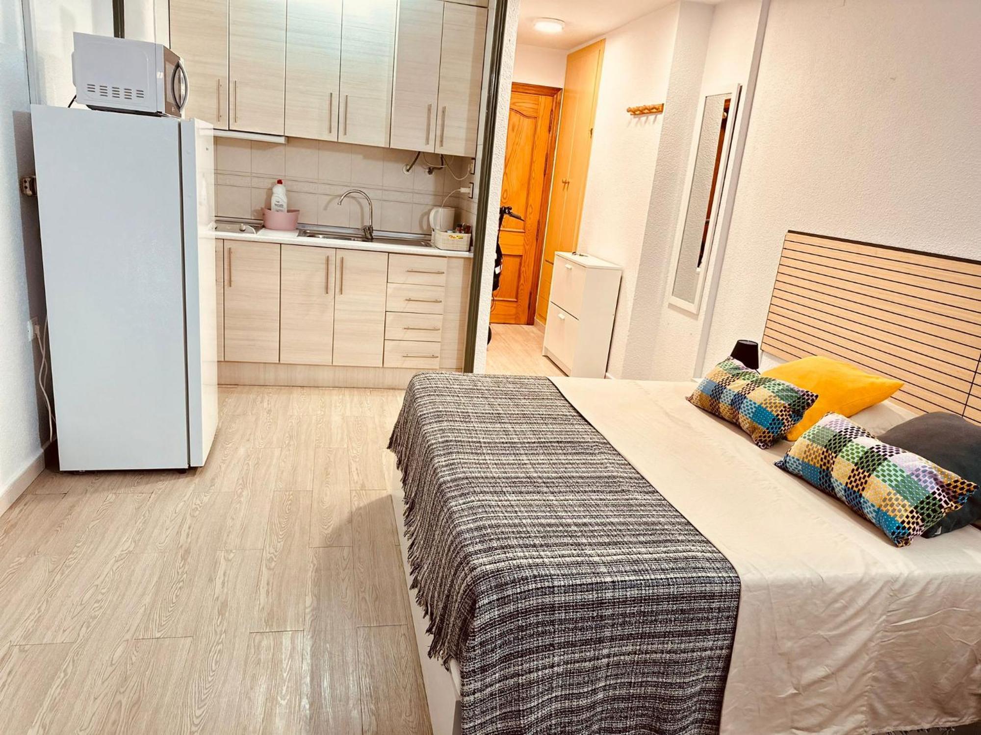 Studio Apartment Santana Habaneras - 18 At Beach With Garage, Pool And Lift Torrevieja Exterior photo