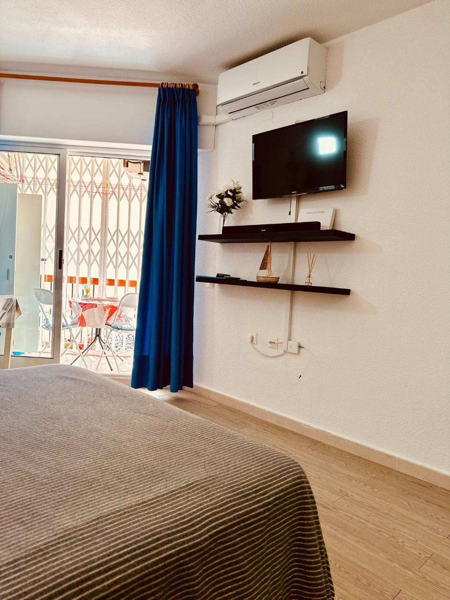 Studio Apartment Santana Habaneras - 18 At Beach With Garage, Pool And Lift Torrevieja Exterior photo
